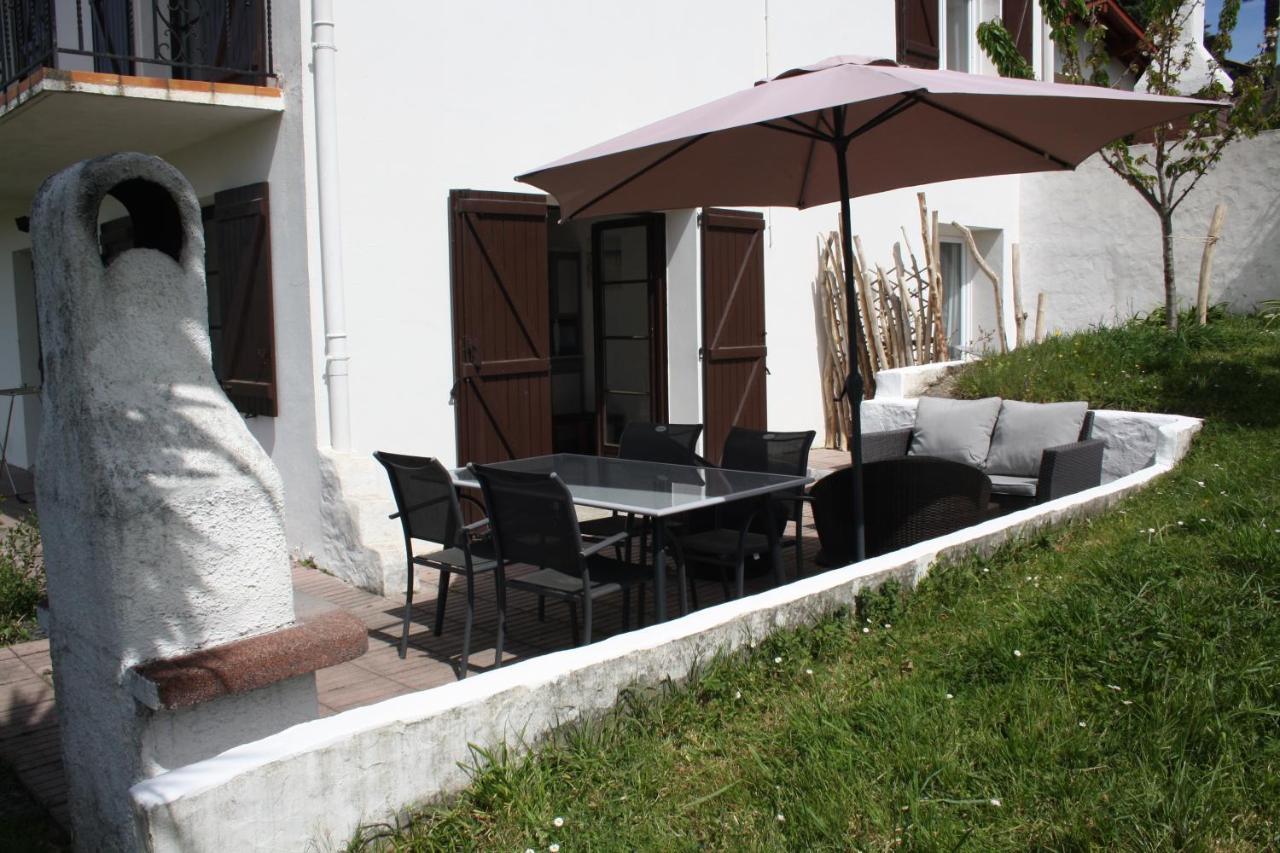 Appartement Au Calme A Hendaye Bagian luar foto
