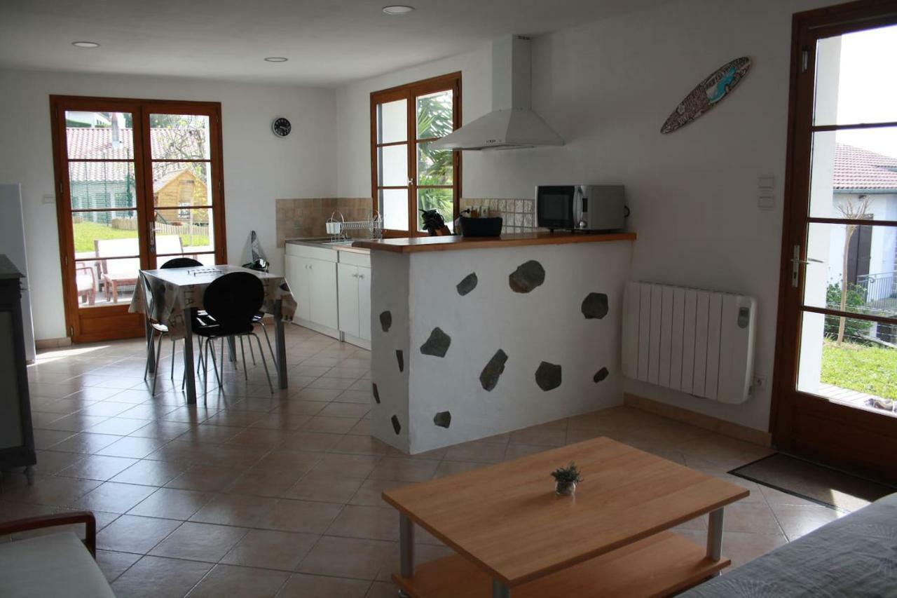 Appartement Au Calme A Hendaye Bagian luar foto