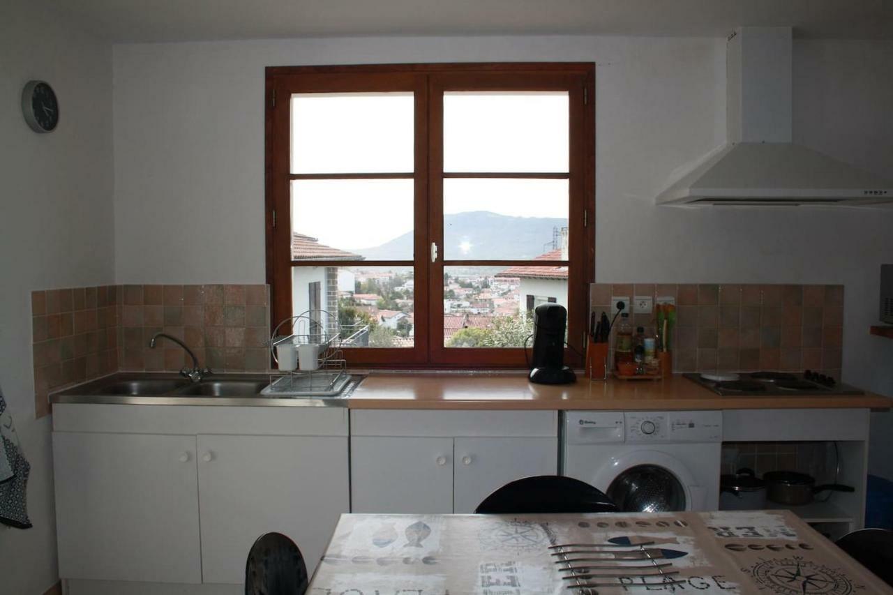 Appartement Au Calme A Hendaye Bagian luar foto